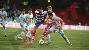 Punct. Și virgulă către titlu:** Oțelul - Steaua 1-1! Grigoraș a vrut să scoată echipa de pe teren la golul Stelei