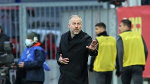 Edi Iordănescu ar putea deveni selecționerul României, însă mutarea nu-l impresionează pe Cornel Dinu: „Pe bună dreptate întreb ce pregătire are?”