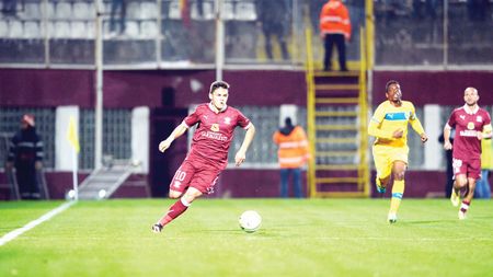 "Aleargă cu mingea la fel ca Hagi sau Messi!" Puștiul teribil al Giuleștiului a atras atenția străinilor. Rapid i-a fixat o clauză uriașă