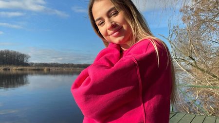 A renunțat la modelling și face carieră în gimnastica aerobică! Cine este Sandra Dincă, medaliată cu aur | GALERIE FOTO