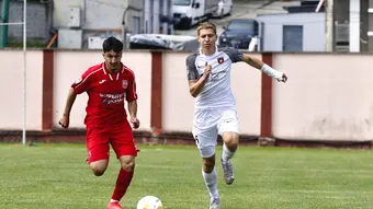 AFC ASA Târgu Mureș l-a prezentat pe Răzvan Călugăr! Fundașul și-a găsit echipă după retragerea FC Hermannstadt: ”Vin cu dorință, ambiție și determinare”