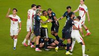 Turcia – Paraguay la CM 2026. Am trăit s-o vedem și pe-asta! ROȘU direct pentru acoperirea gurii cu mâna. La acest scor, turcii părăsesc Mondialul!