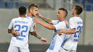 Universitatea Craiova - FCSB 2-1 Video Online în etapa 7 din play-off! Oltenii, un nou pas către primul titlu după 29 de ani