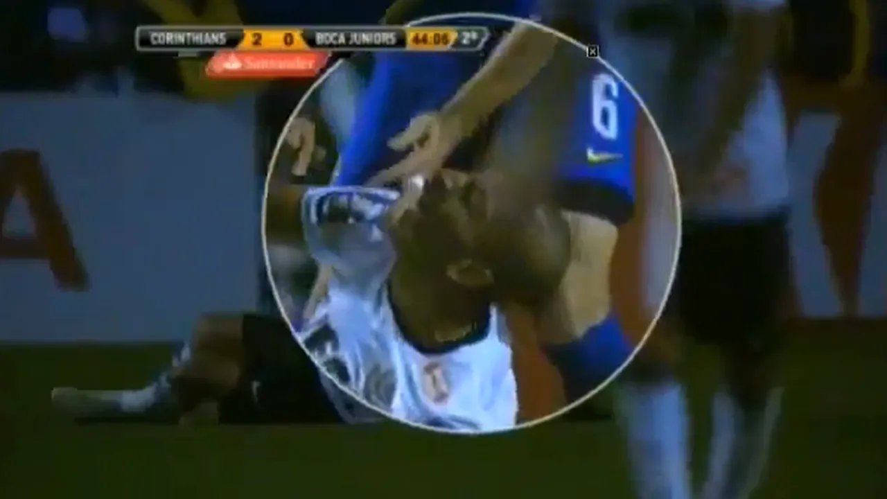 Inconștiență totală în finala Copei Libertadores!** VIDEO - Tyson ar fi invidios: cel mai nesportiv gest făcut în fotbal. ATENȚIE, fotbalist RĂ‚U