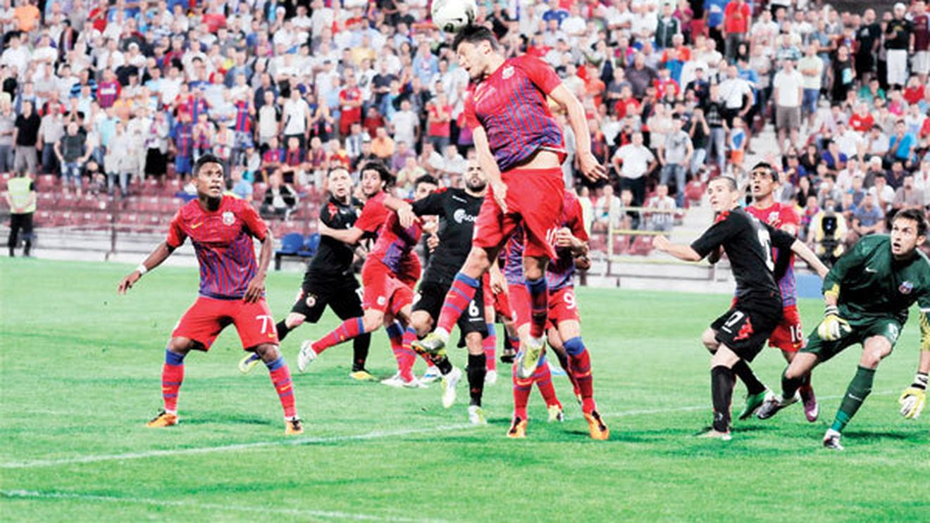 Le-a mers mai bine în exil!** Steaua a avut rezultate mai bune și a atras mai mulți fani la meciurile pe care le-a jucat "acasă" după plecarea din Ghencea