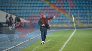 Dorinel, mulțumit după primul meci pe banca lui Dinamo:** "Am felicitat echipa, am avut atitudine! Nu pot să-i iau gâtul lui Dănciulescu pentru ratări"