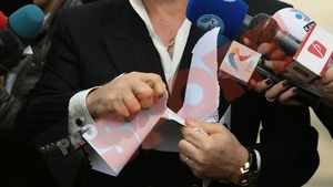 Gigi s-a dat în spectacol:** a rupt notificările CNCD și a făcut-o "proastă" pe o jurnalistă