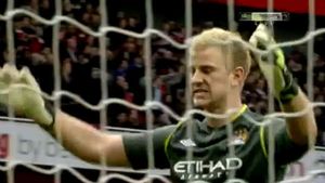 VIDEO** Nici vestiarul nu mai tolerează ieșirile lui Balotelli! Joe Hart a explodat când italianul a fost eliminat cu Arsenal