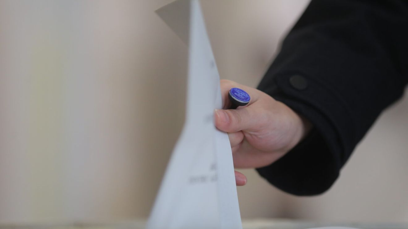 E convins că plimbarea celor doi a decis noul președinte al României: „A defilat cu el, nu-i mai trebuie nimic”