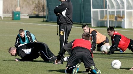 Haos la Brașov!** Patronul a refuzat să mai plătească un stagiu de pregătire, echipa se va antrena printre nămeți