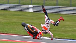 Marc Marquez și-a rupt piciorul înainte de startul noului sezon. "A fost un accident nefericit, dar nu mi-au fost afectate ligamentele"