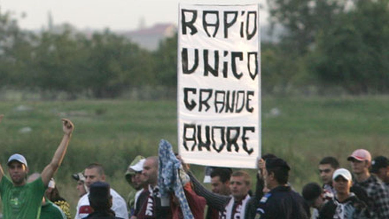 "Avem nevoie de fani! Orice sută de mii e importantă!"