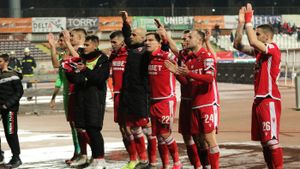 Dusan Uhrin aruncă în luptă 7 stranieri pentru a mai spera la play-off. Cum va juca Dinamo meciul decisiv cu FC Voluntari!