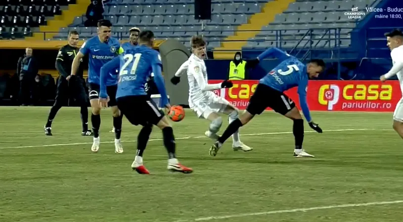 „Minunea” Octavian Popescu, o nouă reușită la FCSB! Istvan Kovacs, nevoit să acorde 11 metri, după ce le-a refuzat oaspeților un penalty cu Viitorul FOTO | VIDEO