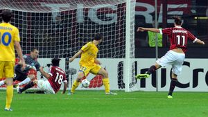 "Tuturor le e FRICĂ‚ de el! E mare și are o privire NEBUNĂ‚"** Fotbalistul IMENS care ar putea face oricând carieră în K1 :)