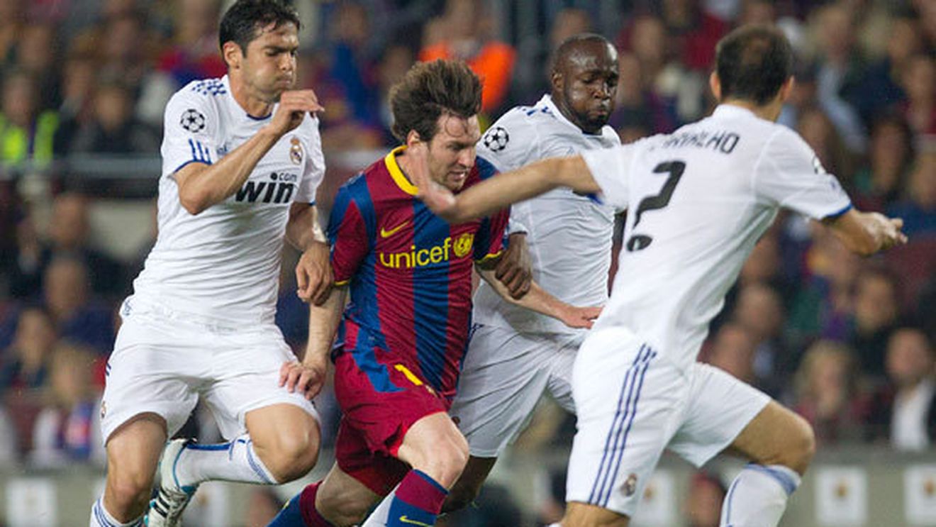 Cum driblingurile lui Messi sau "grădinița" lui Wenger aduc dezastrul în Liga I!** De ce fug de stadioane suporterii din Est