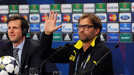 Klopp a făcut spectacol înainte de finală: "Dacă știe cineva un polițist, să-i zică să pună girofarele" :)