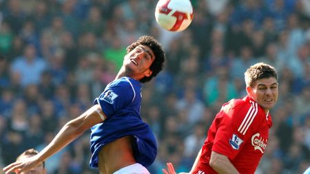 AZI E RĂ‚ZBOI ÎN ANGLIA! Liverpool și Everton se "ciocnesc" în Premier League