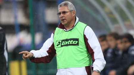 "Cu Dinamo vrem să jucăm sâmbătă sau duminică, dar nu e de acord televiziunea!"