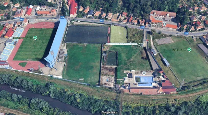 Baza sportivă din Mediaș, scoasă la vânzare! Edilul spune că e prea scumpă pentru a fi cumpărată de primărie