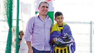 Românul care i-a uimit pe toți când a refuzat Barcelona își motivează decizia:** "Ce să caut eu acolo? Eu țin cu Petrolul, nu cu ei!"