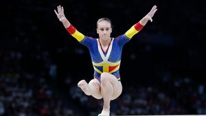 Încă o mare speranță a gimnasticii lasă România pentru SUA. La doar 18 ani, Amalia Ghigoarță a făcut anunțul: „Acolo mă simt ca acasă”