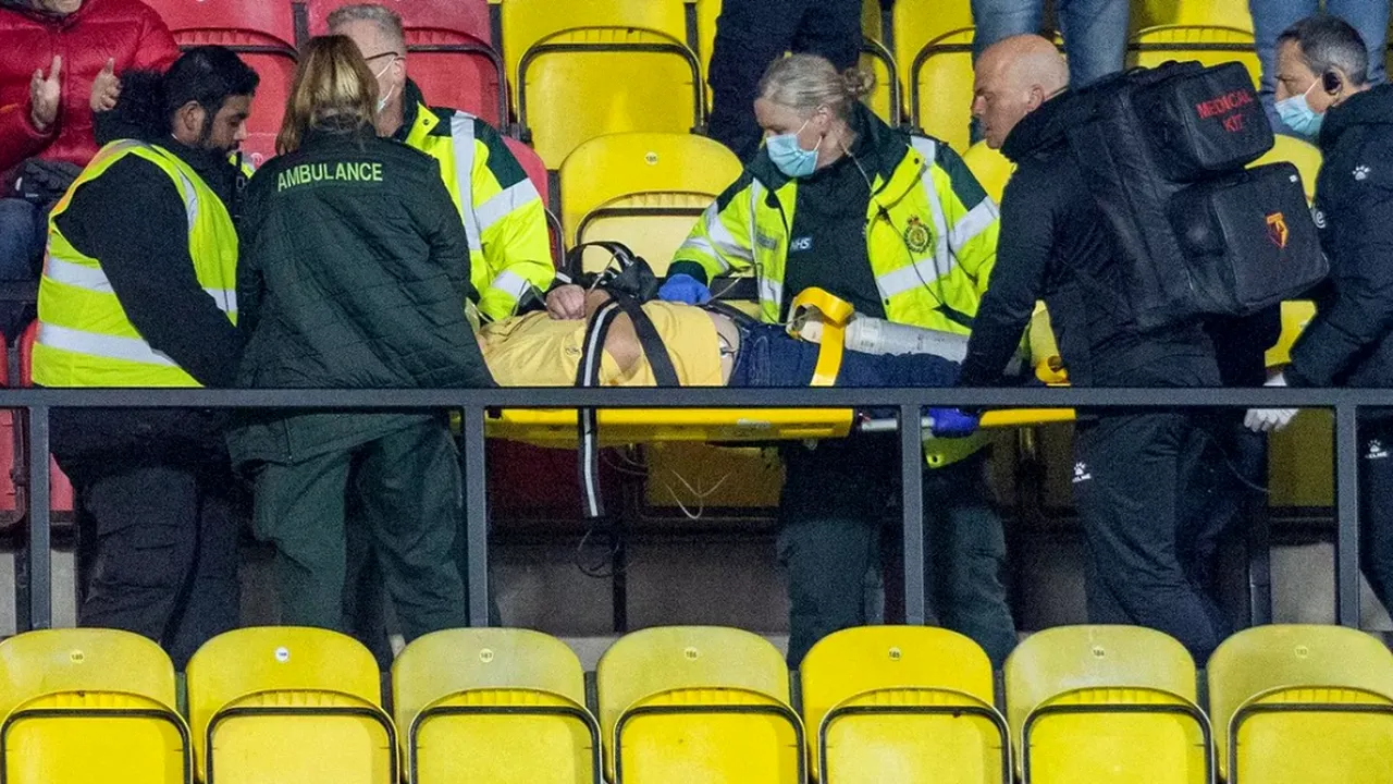 Un fan a făcut infarct în timpul meciului Watford – Chelsea! Partida a fost întreruptă | FOTO