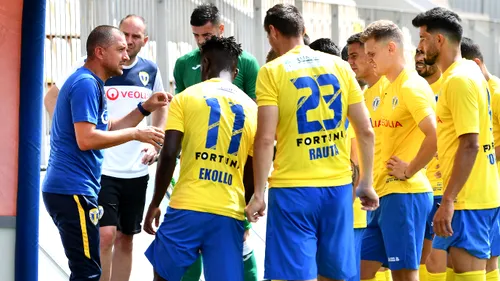 Costel Enache e nemulțumit de programul Petrolului în play-off, însă se declară optimist în privința promovării. De ce consideră antrenorul că actuala echipă are ”neșansă” în fața ”publicului consumator de fotbal din Ploiești”