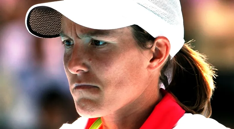 Justine Henin se retrage definitiv din tenis