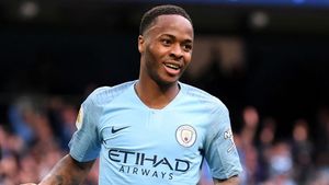 Nu uită de unde a plecat! Raheem Sterling a făcut fericiți 550 de copii de la fosta sa școală