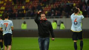 EXCLUSIV Reghe a pierdut un as din mânecă. Echipa care l-a avut în fruntea listei și-a ales antrenorul