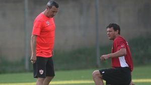 "Dacă luăm titlul, Rednic nu va pleca!** Vrea să antreneze în Ligă!"