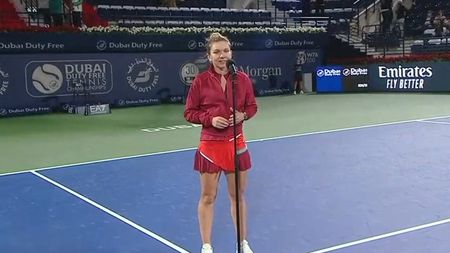 „Cum reușești să te descurci fără antrenor?" Răspunsul neașteptat dat de Simona Halep după debutul victorios de la Dubai: „Mă bucur de libertate!"