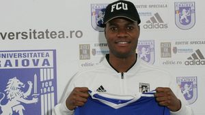 FC U Craiova e all in pentru promovarea în Liga 2! Mititelu, Pușcaș și Napoli au mai făcut patru transferuri, dintre care unul iese în evidență: crescut de City, are un frate legitimat la echipa lui Guardiola, dar a ales Bănia