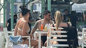 Așa arată iubita lui Cristi Tănase! Cum a fost surprins fostul star de la FCSB și cine a fost alături de cei doi | FOTO EXCLUSIV