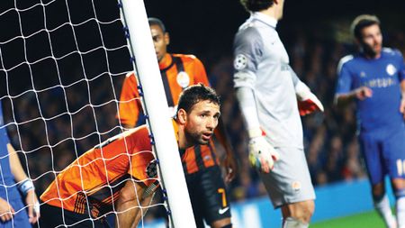 Vinovat? Evident, Raț!** Lucescu îl arată cu degetul după înfrângerea cu Chelsea: "A greșit și cu Sevilla!"