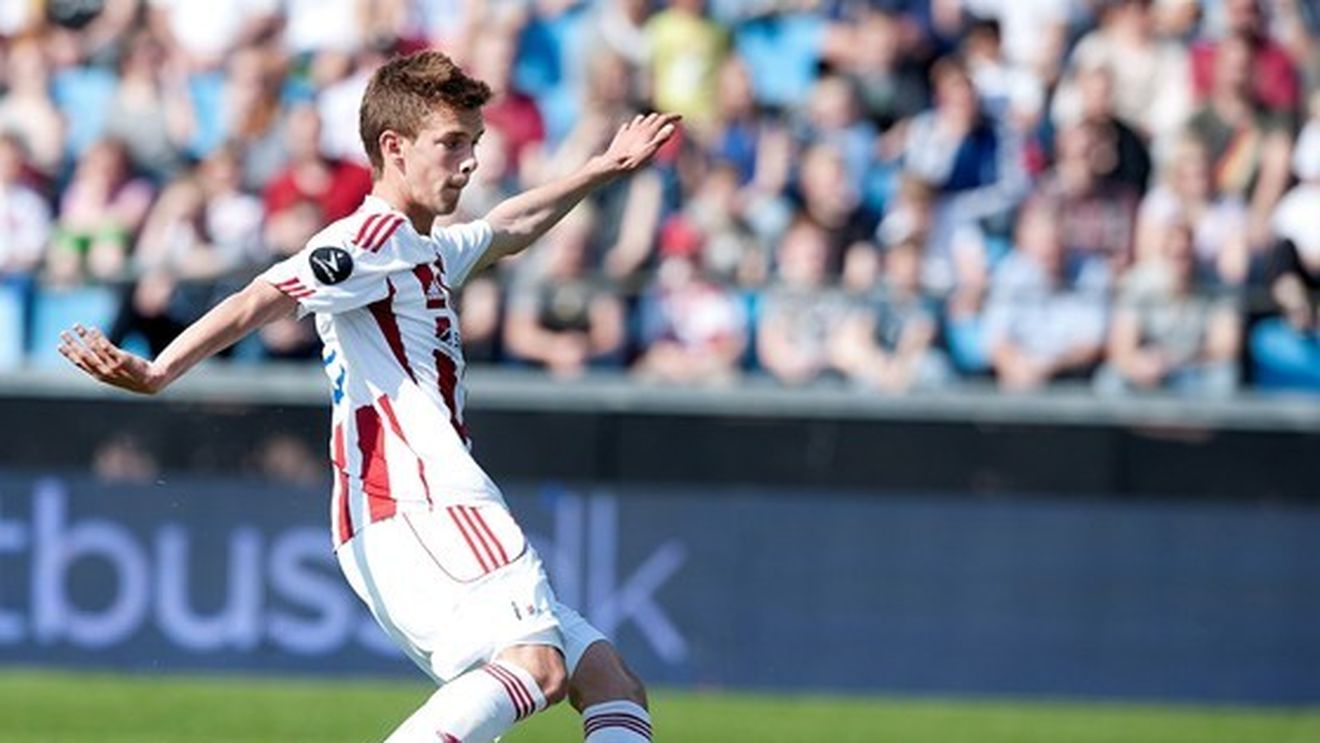 De Boer îi pregătește o surpriză lui Reghe! A mai descoperit Ajax un superstar? Are 18 ani și a jucat deja 42 de meciuri la cel mai înalt nivel: