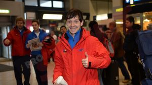 Zoltan Kelemen: "E un miracol că suntem chiar așa mulți, nu mă așteptam". FOTO: Delegația României a plecat spre Soci