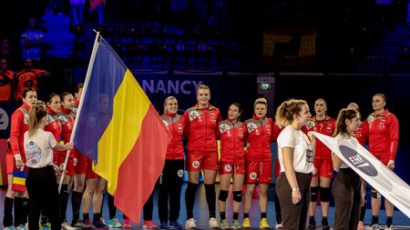 Optimism din țară trimis spre Paris! Antrenorul care are încredere că România va învinge Rusia și fără Cristina Neagu: "Pot obține o calificare în finală și chiar medalia de aur". Contestatarii selecționerului Ambros, criticați