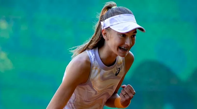 Luna Vujovic este noua Ana Ivanovic din tenisul feminin. Sârboaica de doar 14 ani și-a făcut debutul la profesioniste cu stil
