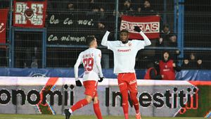 Farul Constanța - Dinamo București 2-3 în etapa 25 din Superliga. „Câinii” dau lovitura în ultimul minut și egalează liderul