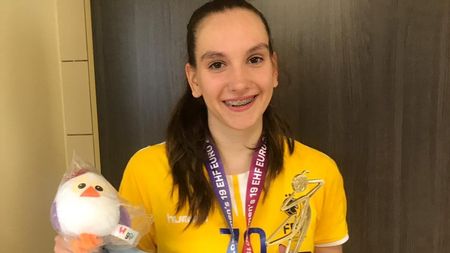 Urmașă pentru Cristina Vărzaru, Ramona Farcău și Ada Nechita! O jucătoare din naționala de tineret a fost inclusă în echipa ideală a Campionatului European