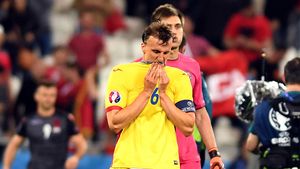 ULTIMA ORĂ‚ | Începem campania de calificare la CM 2018 fără Vlad Chiricheș. Fundașul, OUT pentru meciul cu Muntenegru. "E o pierdere grea"