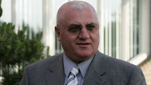 Dragomir: "Doar nu ne-or pune probleme desculții ăia!"