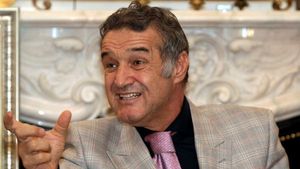 Derby-ul cu Rapid îi poate fi fatal lui Becali :)** "Dacă ne dă Surdu gol, îmi TAI CAPUL!"