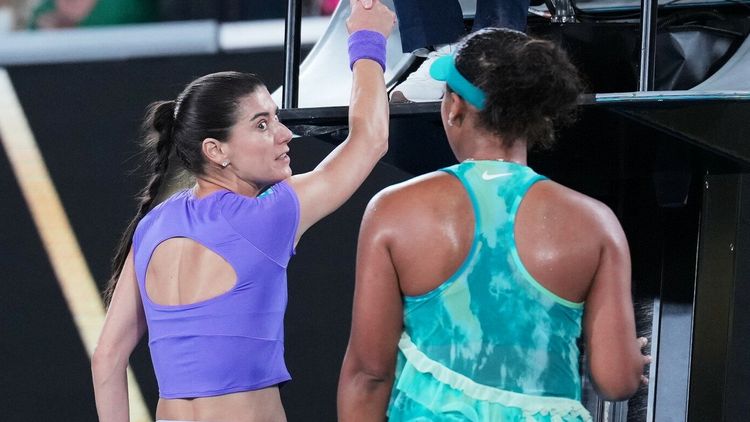 TENIS Sorana Cîrstea a reclamat-o pe Naomi Osaka la Australian Open! Ce neregulă susține că a comis japoneza, înaintea conflictului de pe teren