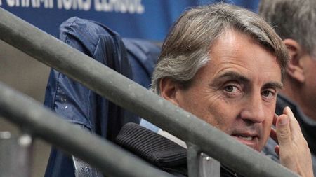 Imaginea sezonului în Premier League!:) ** Englezii nu își revin: ce a făcut Mancini pe bancă, înainte de pauza meciului cu Tottenham! "Faza asta e pe bune?"