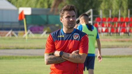 Schimbare de ultim moment la naționala U21. Adrian Mutu l-a chemat de urgență la lot pe Radu Drăgușin, puștiul-minune de la Juventus