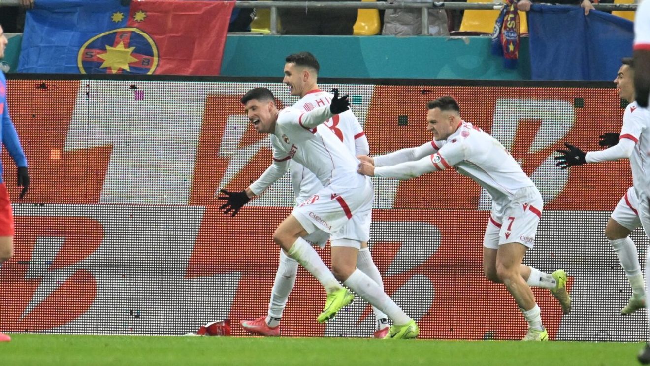 Ce destin! Atacantul cu Chelsea în CV a marcat primul gol pentru Dinamo chiar în fața rivalei FCSB: Stipe Perica a înscris din pasa lui Politic