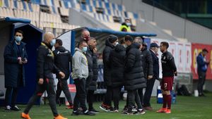 Alex Chipciu și Iasmin Latovlevici n-au uitat de unde au plecat! Moment special înainte de CFR Cluj - FCSB | FOTO